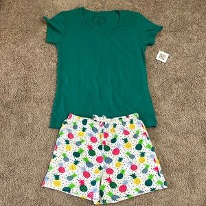 Jane Marie size medium pineapple short and green short sleeved pajama set